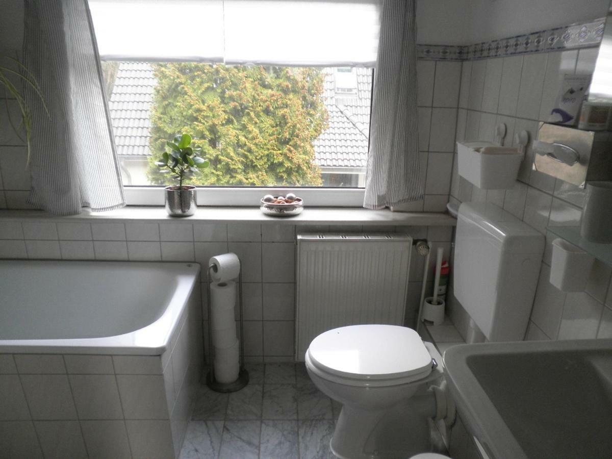 Familienzimmer Hh-Schnelsen Hamburg-Harburg Exteriör bild
