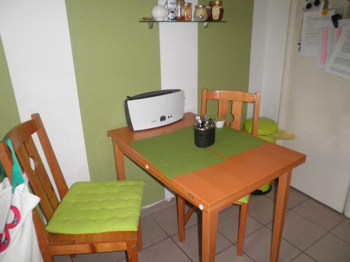 Familienzimmer Hh-Schnelsen Hamburg-Harburg Exteriör bild